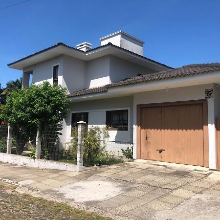 Sobrado Aconchegante Torres Exterior foto